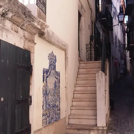 Alfama With Balcony Lejlighed